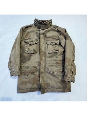 GAP Olive Camouflage  Fur Lining Boys Jacket Size 8